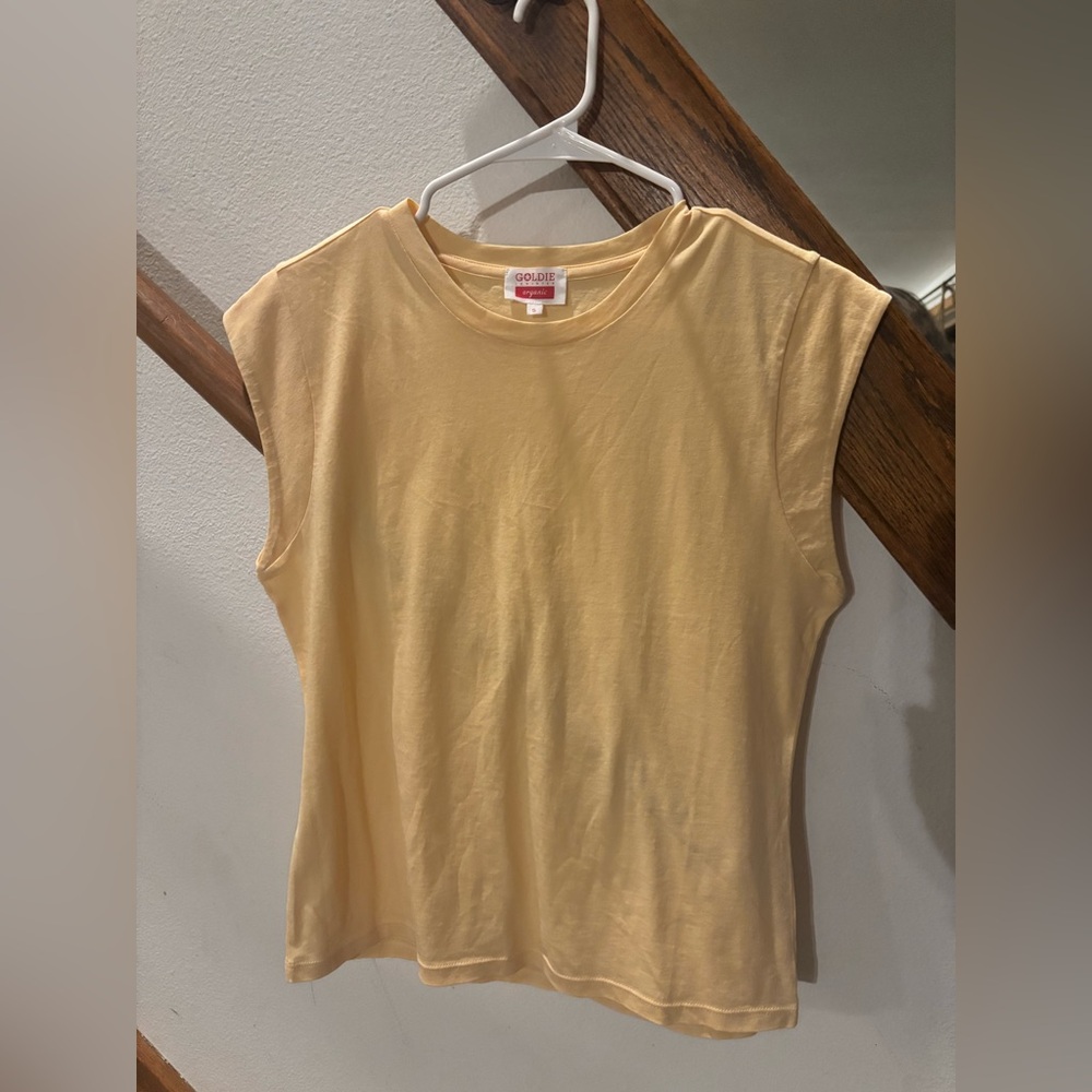 Goldie Yellow Short Sleeve Tee